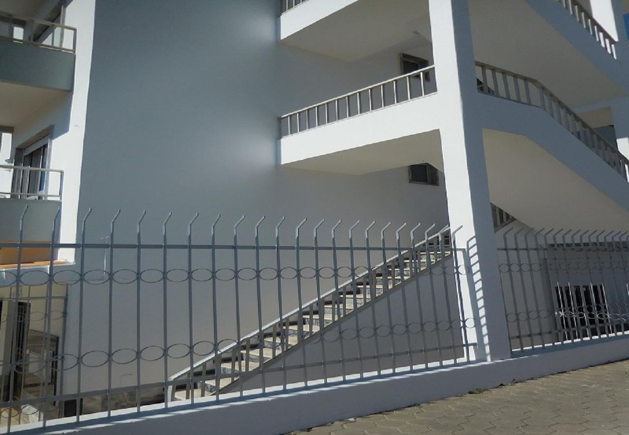 Hotel Residencial Campo-Mar By Umbral Portimão Exterior foto A stairwell at the stadium